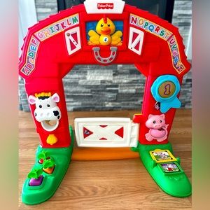 Rare collectible fisher price farm play house